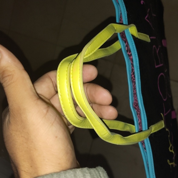 Handbag - Picture 5 of 5